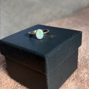 Gorgeous rare australian opal ring jewelry